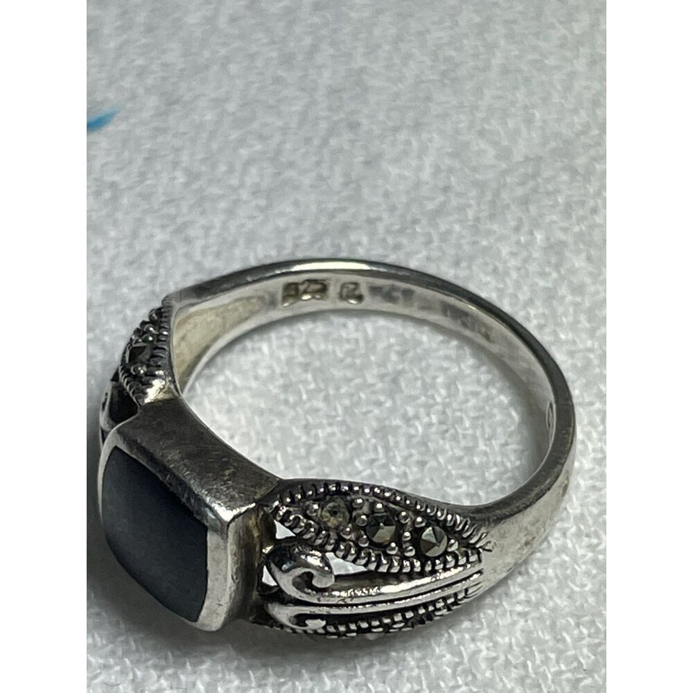 Vintage Thailand 925 Sterling Silver Onyx Ring Size 7.75 - Picture 7 of 7